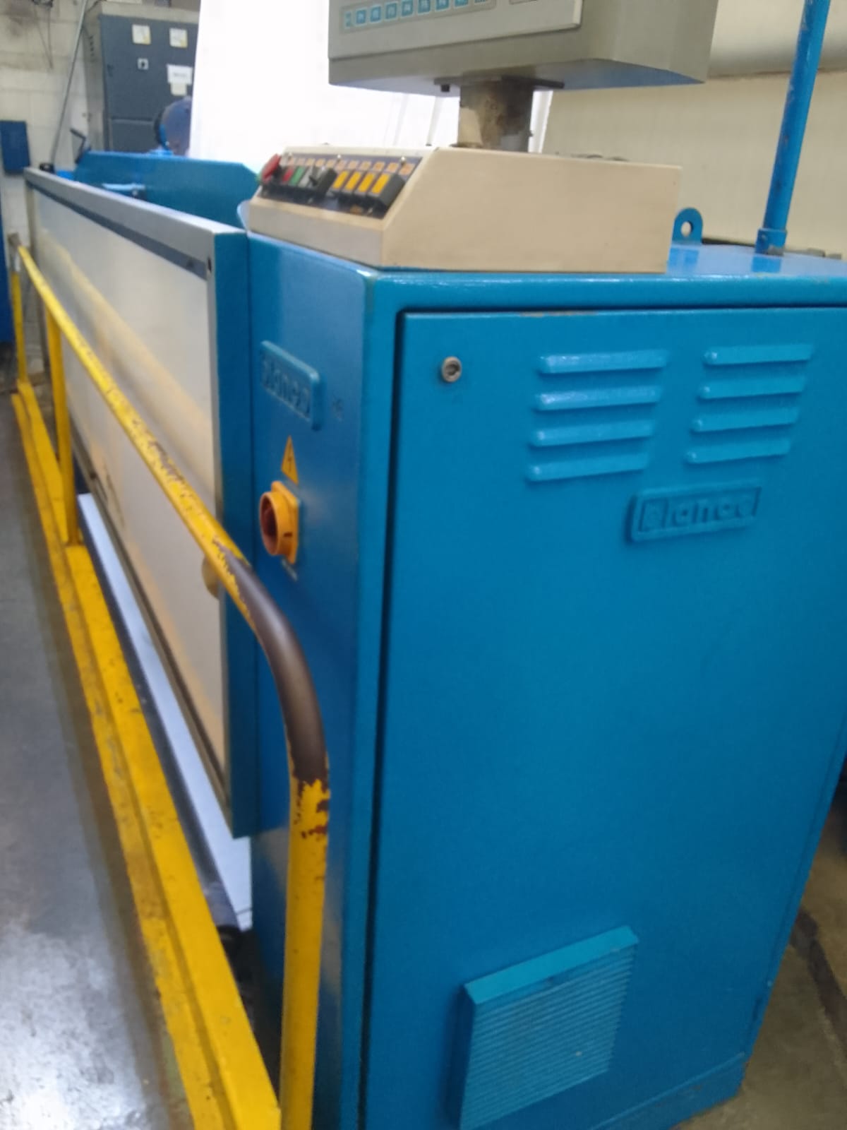 ENDIREITADOR DE TRAMAS BIANCO